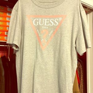 Guess T-shirt